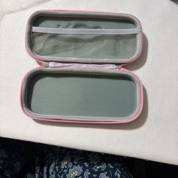 Cute Cartoon Pencil Cases - Blue and Pink - Picture 8 of 11